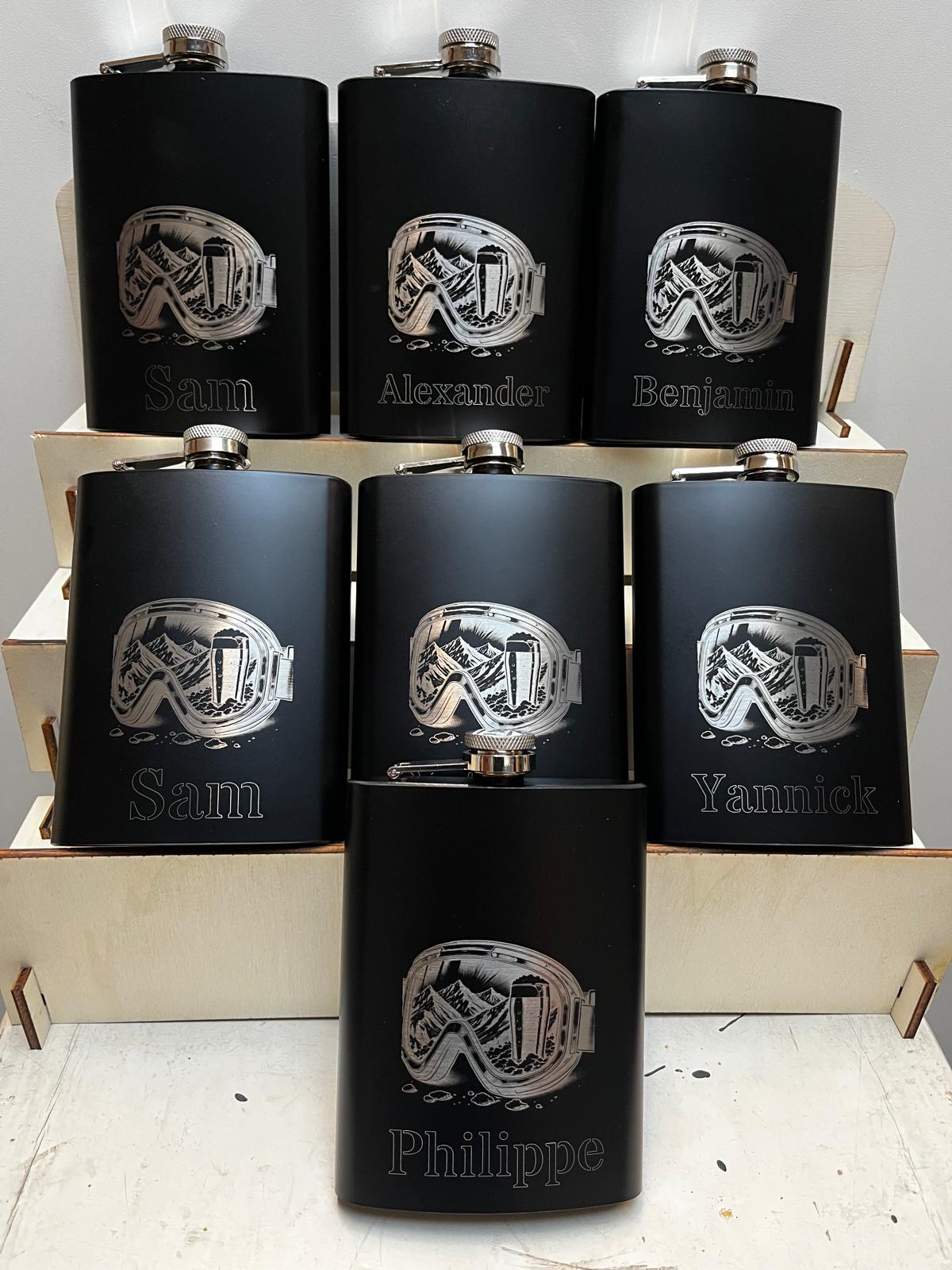 Heupfles met bedrukking